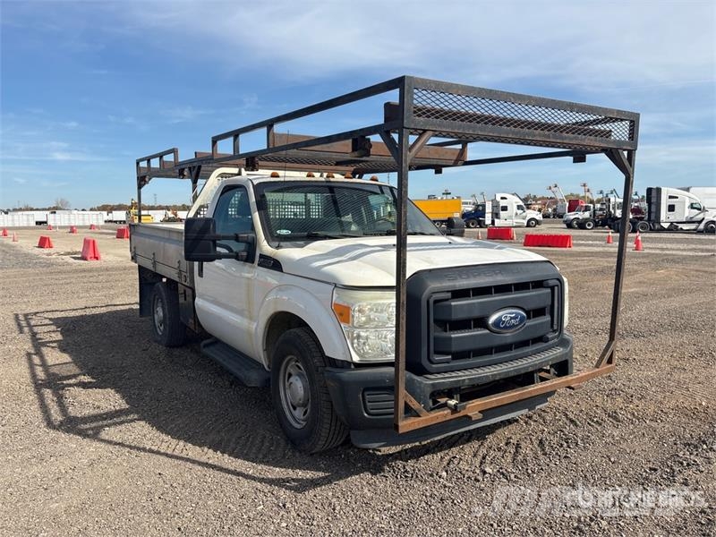 Ford F-350 Φορτηγά Kαρότσα με ανοιγόμενα πλαϊνά