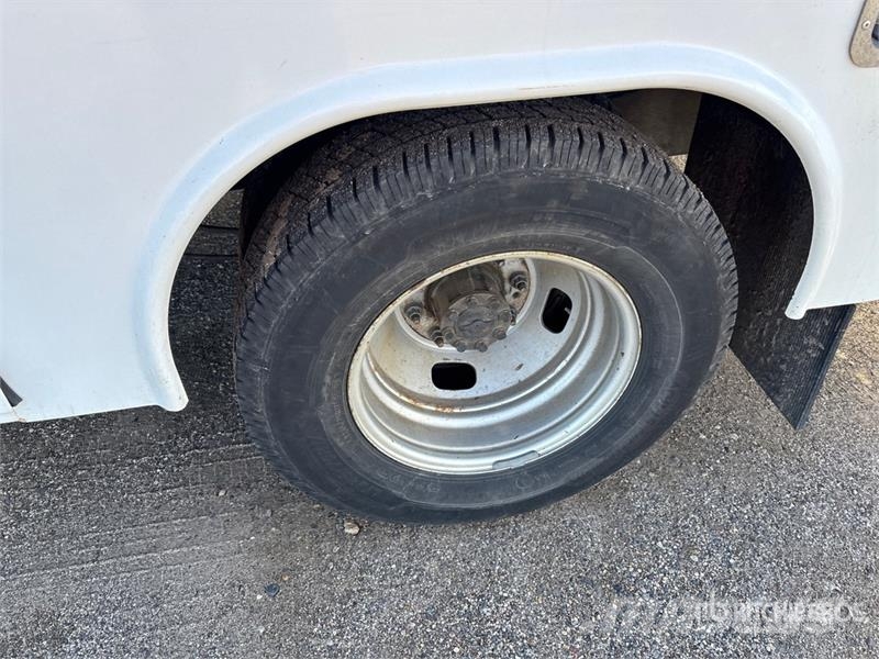 Ford F-350 4x2 Utility Truck 皮卡.傳統半斗卡車/側卸板