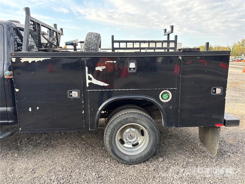 Ford F-350 4x4 Crew Cab Service Truck Kommunal-Sonderfahrzeuge