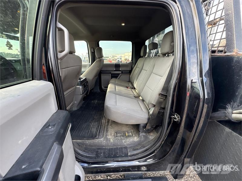 Ford F-350 4x4 Crew Cab Service Truck Kommunal-Sonderfahrzeuge