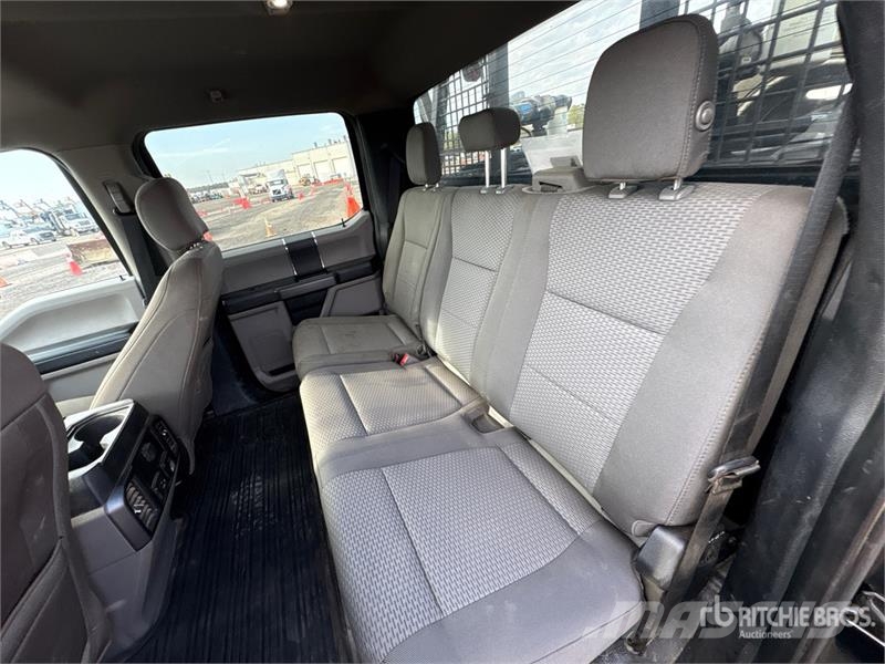 Ford F-350 4x4 Crew Cab Service Truck Kommunal-Sonderfahrzeuge
