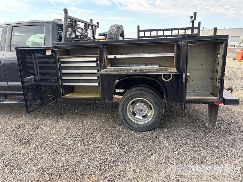 Ford F-350 4x4 Crew Cab Service Truck Kommunal-Sonderfahrzeuge