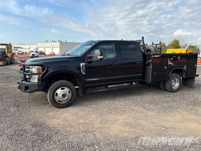 Ford F-350 4x4 Crew Cab Service Truck Kommunal-Sonderfahrzeuge