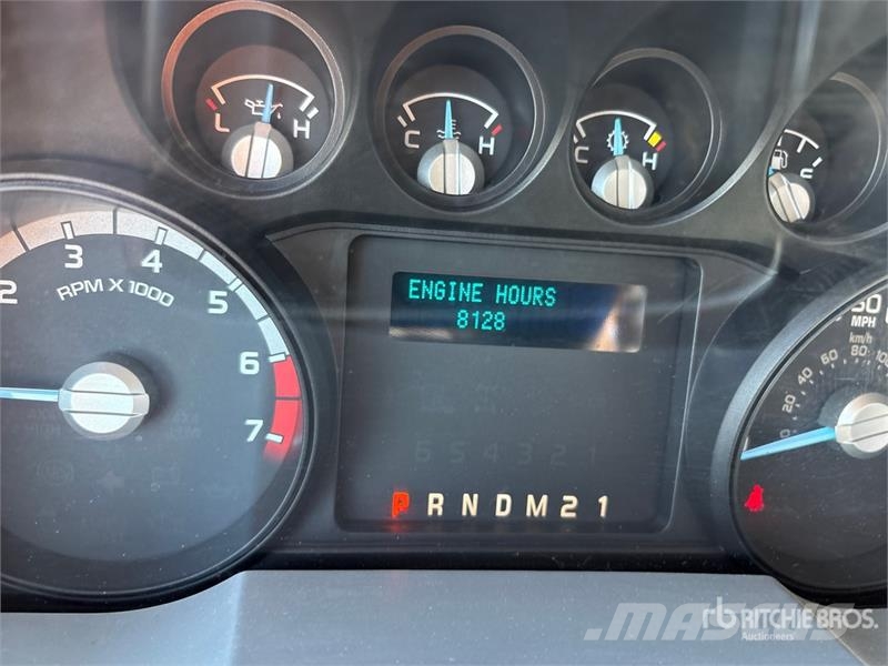 Ford F-350 4x4 Extended Cab Service Truck Komunalna vozila