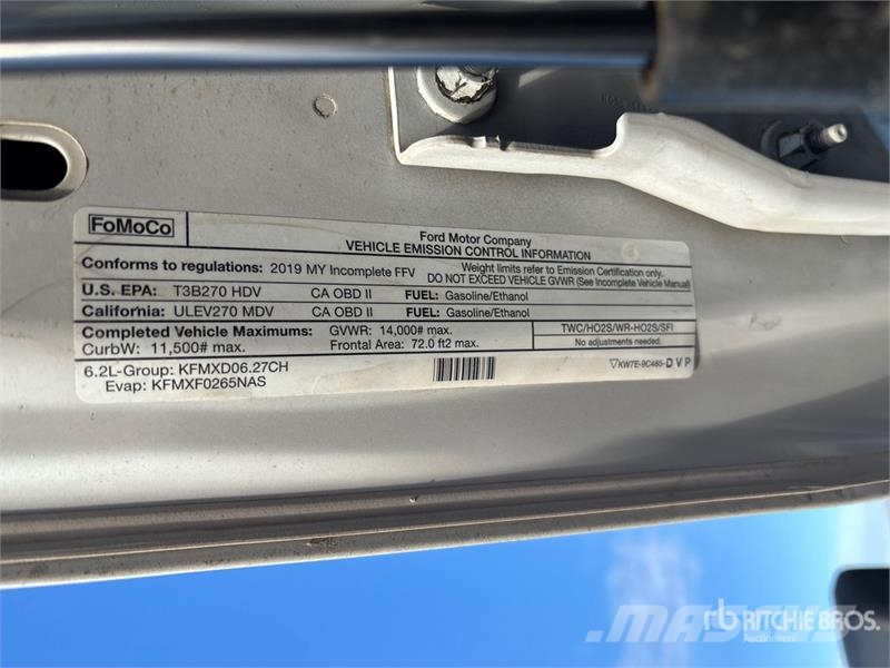 Ford F-350 XL 4x2 Utility Truck Vieglais kravas automobilis/izkraušana no sāniem