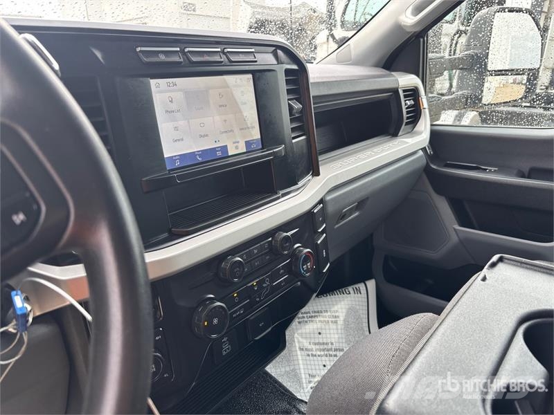Ford F-350 XL 4x4 Crew Cab Pickup Άλλα Vans