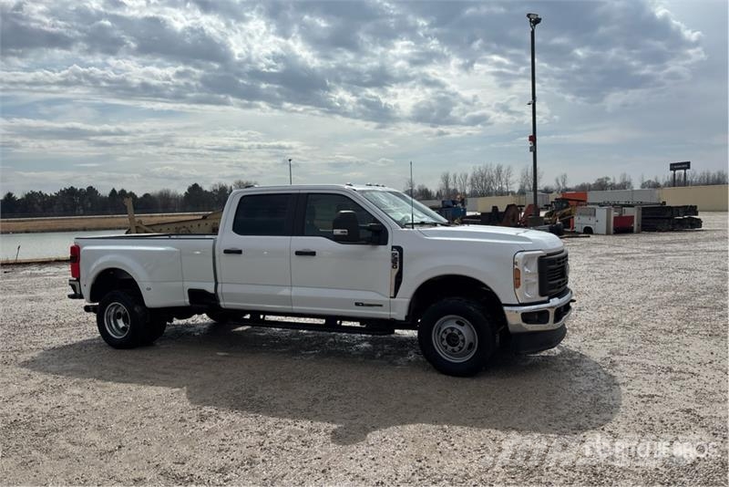 Ford F-350 XL 4x4 Crew Cab Pickup Άλλα Vans