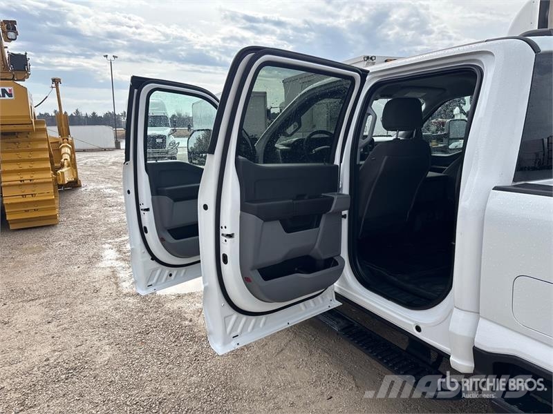 Ford F-350 XL 4x4 Crew Cab Pickup Άλλα Vans