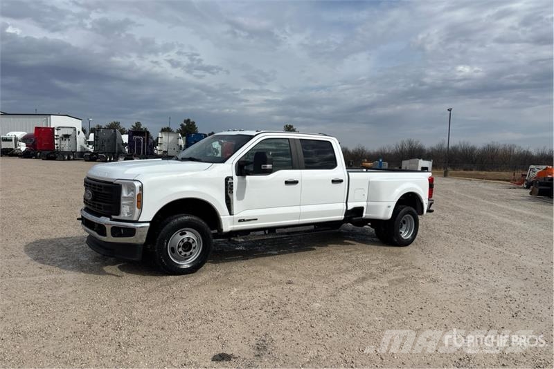 Ford F-350 XL 4x4 Crew Cab Pickup Άλλα Vans