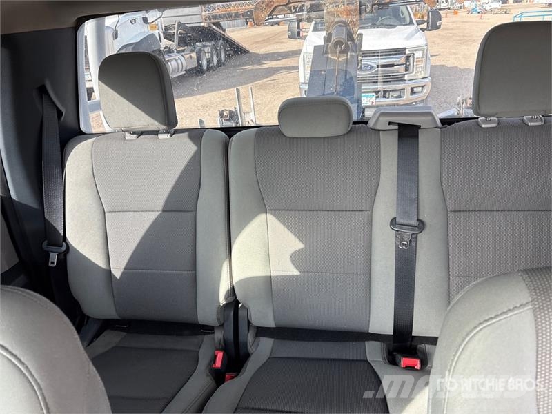 Ford F-350 XL 4x4 Extended Cab Tow Truck Evakuators ar manipulatoru