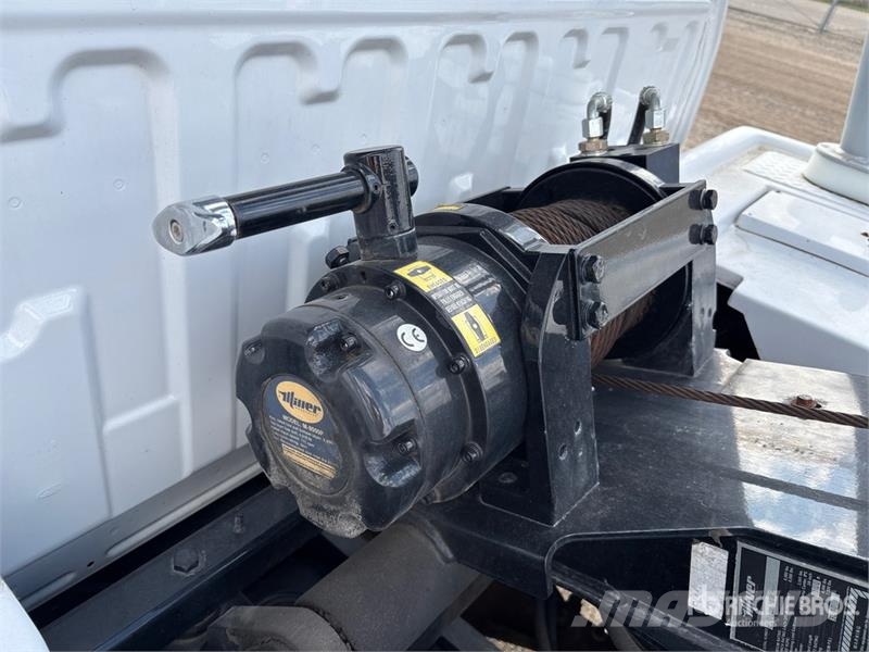 Ford F-350 XL 4x4 Extended Cab Tow Truck Evakuators ar manipulatoru