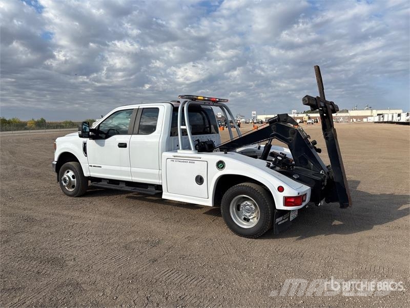 Ford F-350 XL 4x4 Extended Cab Tow Truck Evakuators ar manipulatoru
