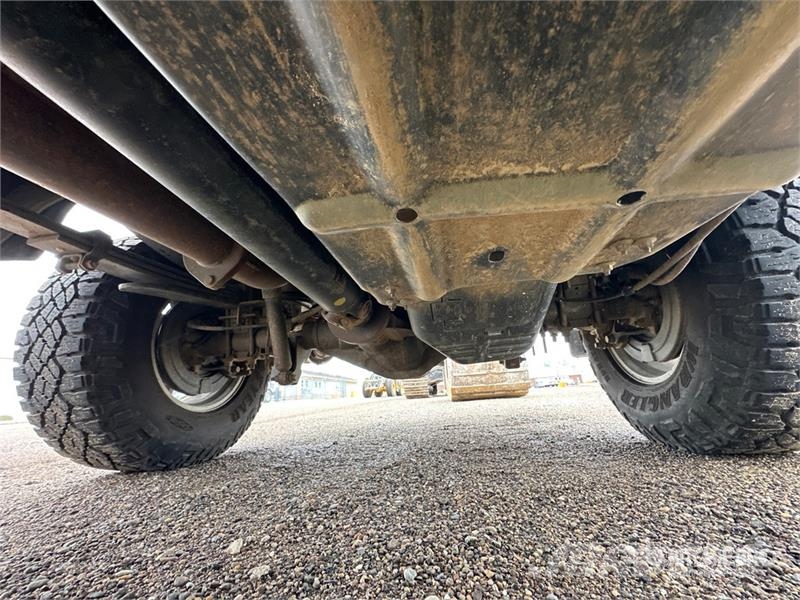 Ford F-350 XL XL 4x4 Crew Cab Pickup 其他