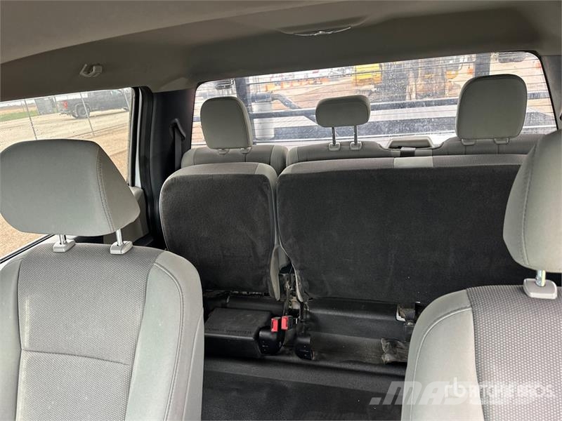 Ford F-350 XL XL 4x4 Crew Cab Pickup 其他