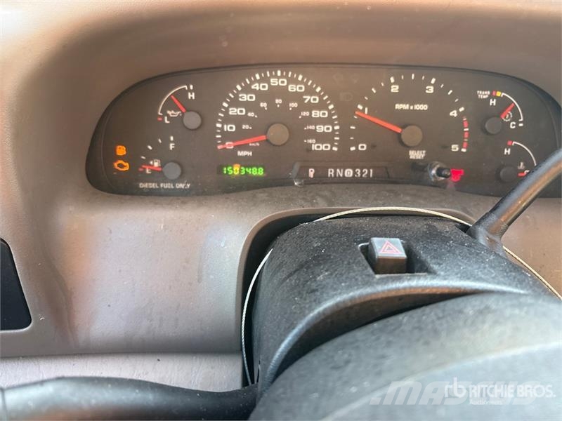 Ford F-350 XLT 4x4 Crew Cab Pickup Прочие фургоны