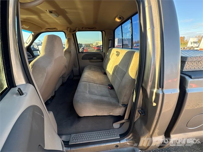 Ford F-350 XLT 4x4 Crew Cab Pickup Прочие фургоны