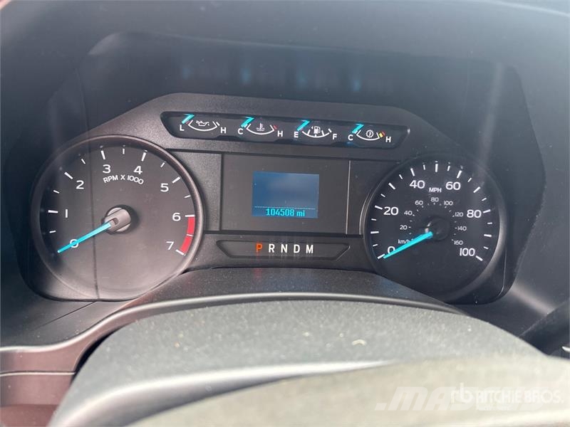 Ford F-350 XLT 4x4 Crew Cab Pickup Citi