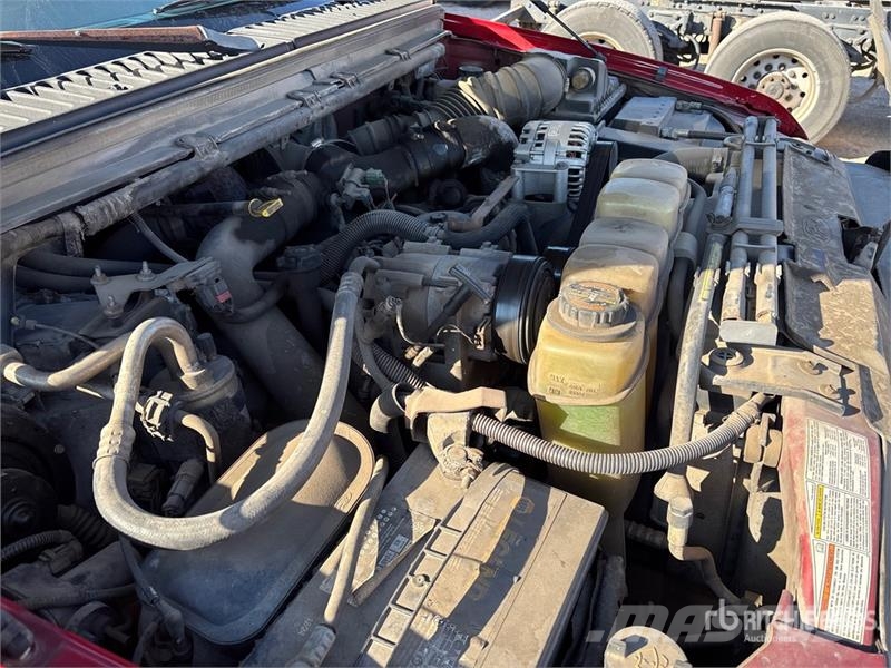 Ford F-450 Грузовики-платформы/боковая разгрузка