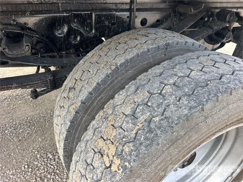 Ford F-450 Pritschenwagen/Pritschenwagen mit Seitenklappe