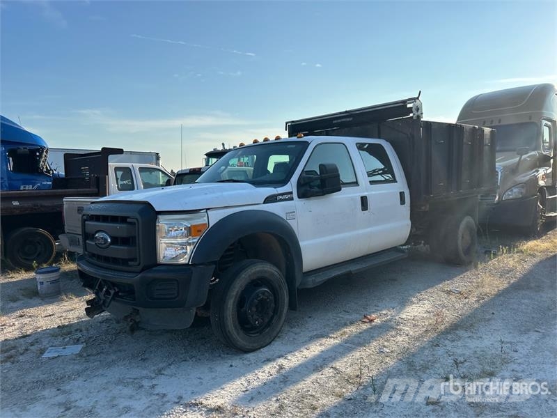 Ford F-450 Savivarčių priekabų vilkikai