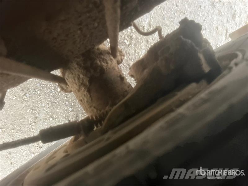 Ford F-450 Pilsētas atkritumvedēji
