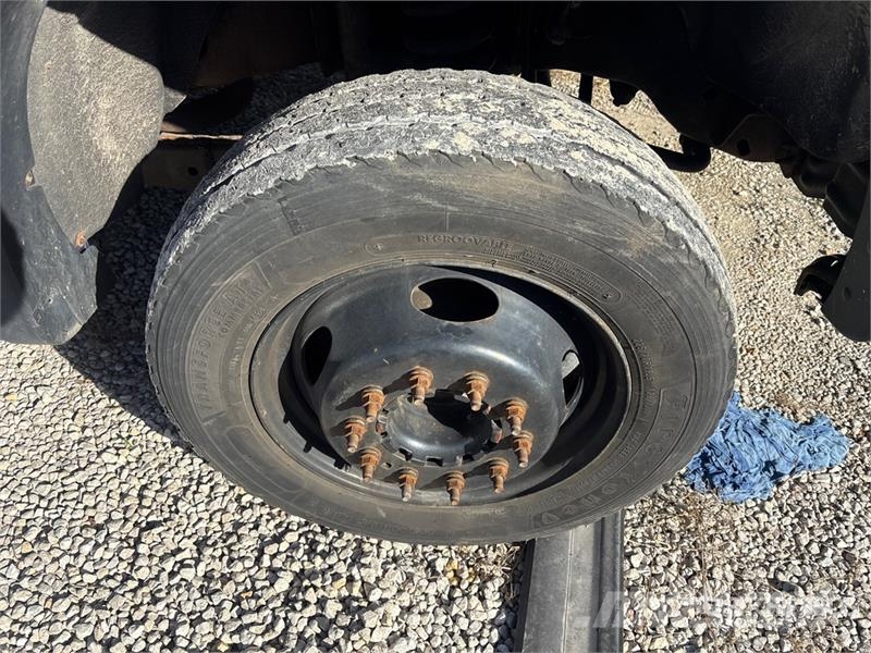 Ford F-450 Pritschenwagen/Pritschenwagen mit Seitenklappe