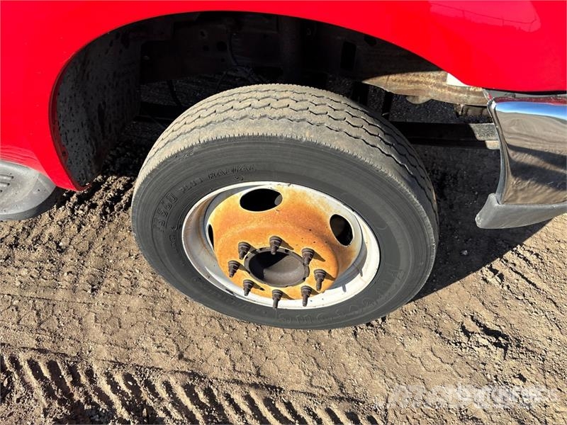 Ford F-450 Грузовики-платформы/боковая разгрузка