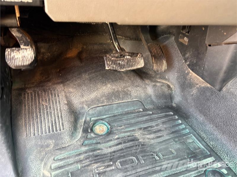 Ford F-450 Kamioni sa otvorenim sandukom