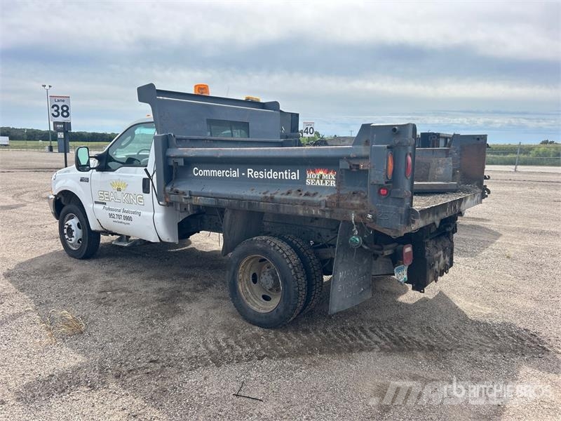 Ford F-450 傾卸式卡車