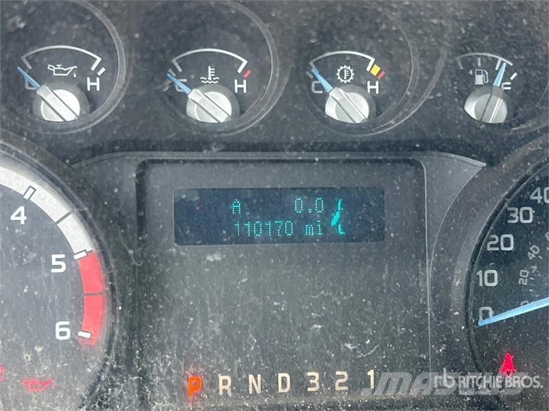 Ford F-450 Savivarčių priekabų vilkikai