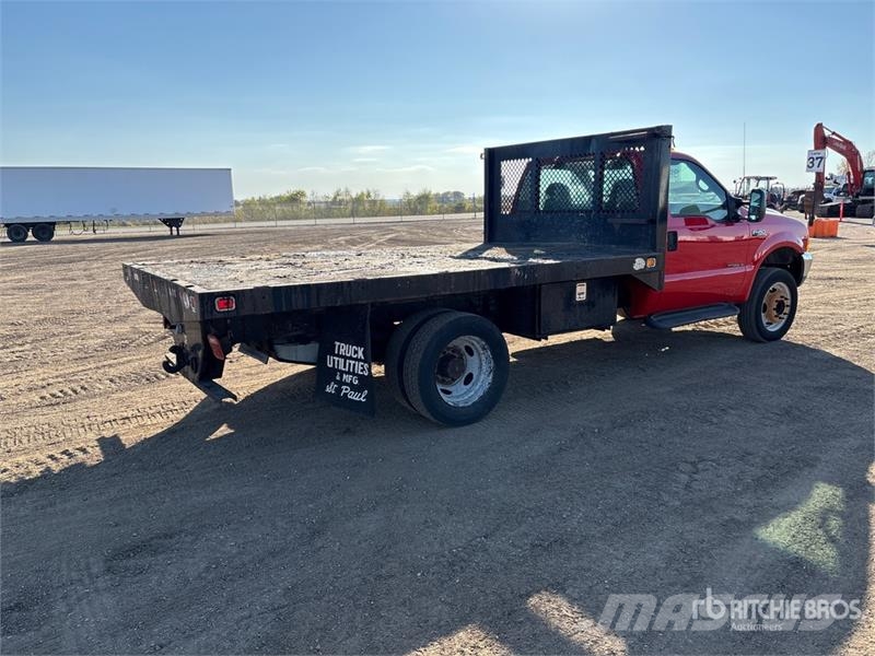 Ford F-450 Грузовики-платформы/боковая разгрузка
