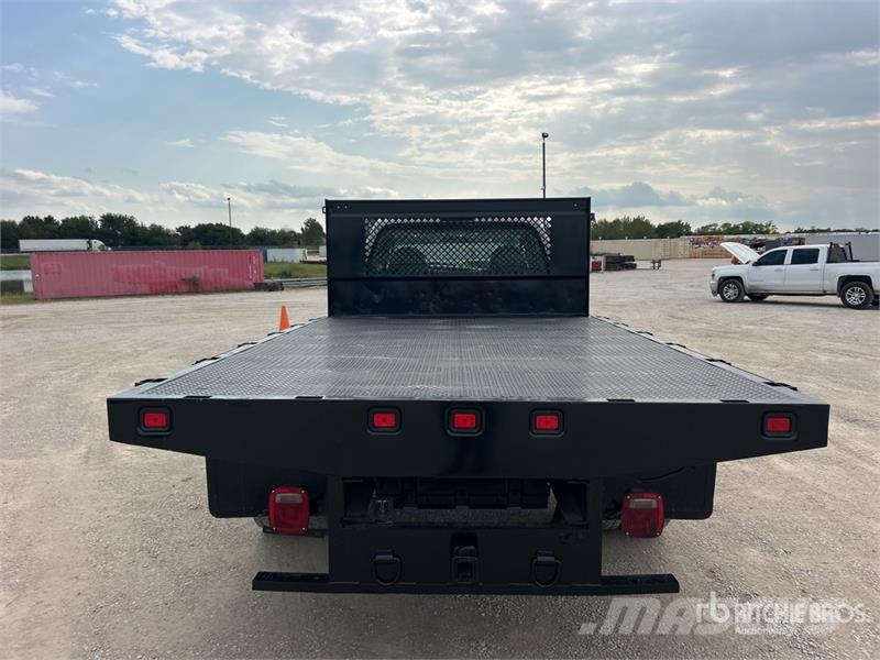 Ford F-450 Pritschenwagen/Pritschenwagen mit Seitenklappe