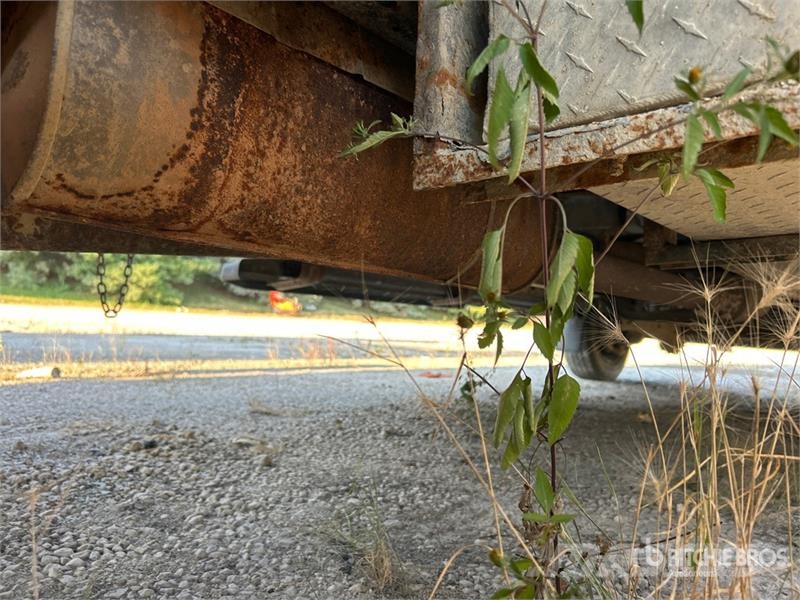 Ford F-450 Savivarčių priekabų vilkikai