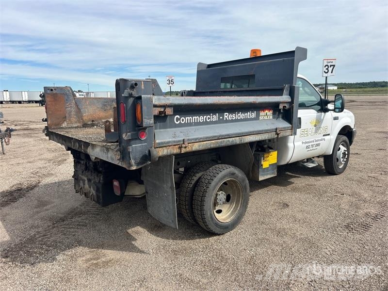 Ford F-450 傾卸式卡車