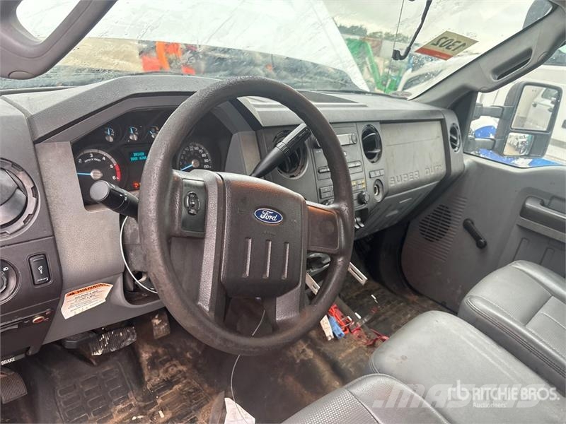 Ford F-450 Tippbil