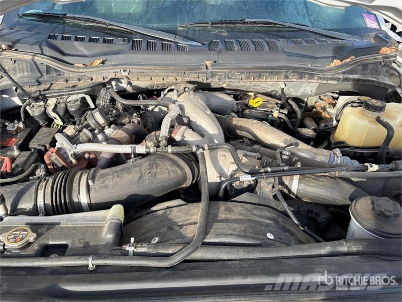Ford F-450 Kamioni sa otvorenim sandukom