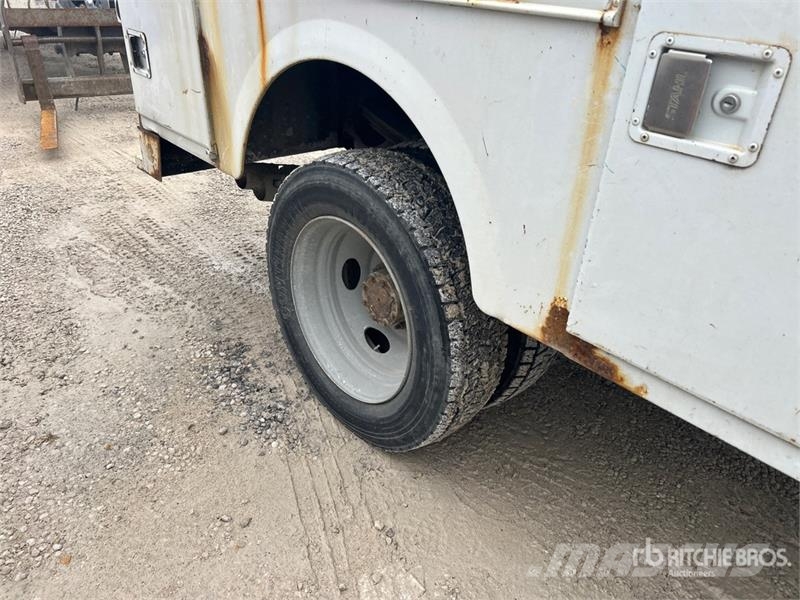 Ford F-450 Kipper