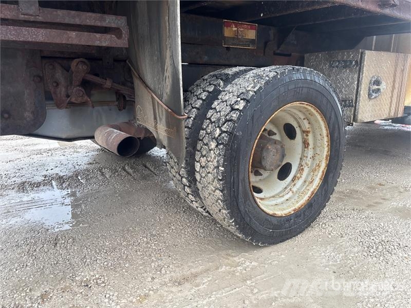 Ford F-450 Tippbil