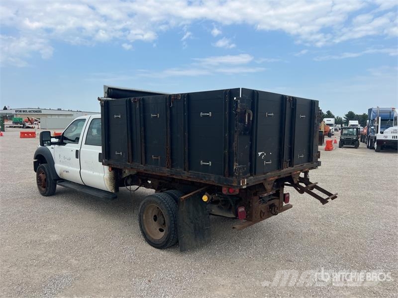 Ford F-450 ダンプ