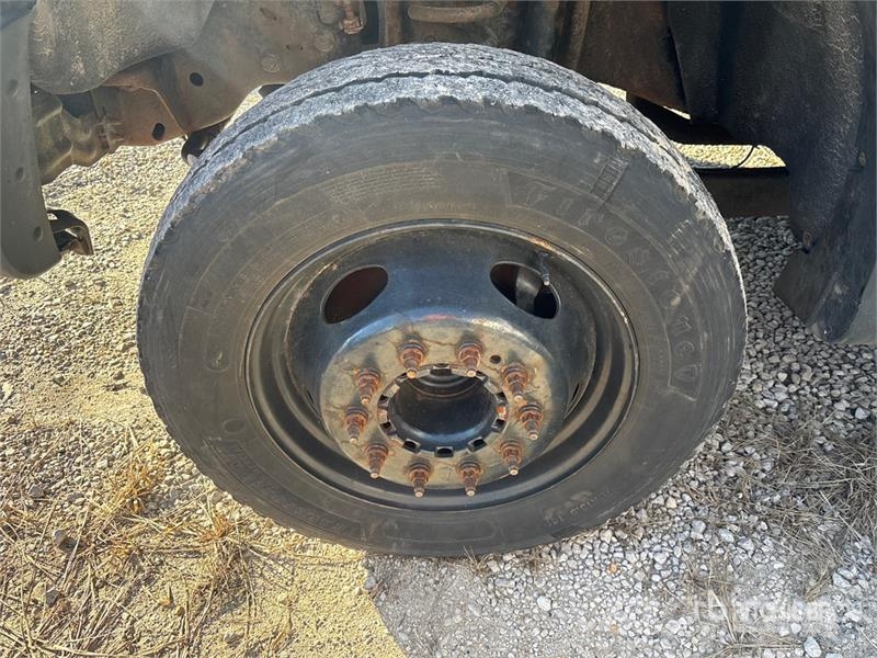 Ford F-450 Pritschenwagen/Pritschenwagen mit Seitenklappe