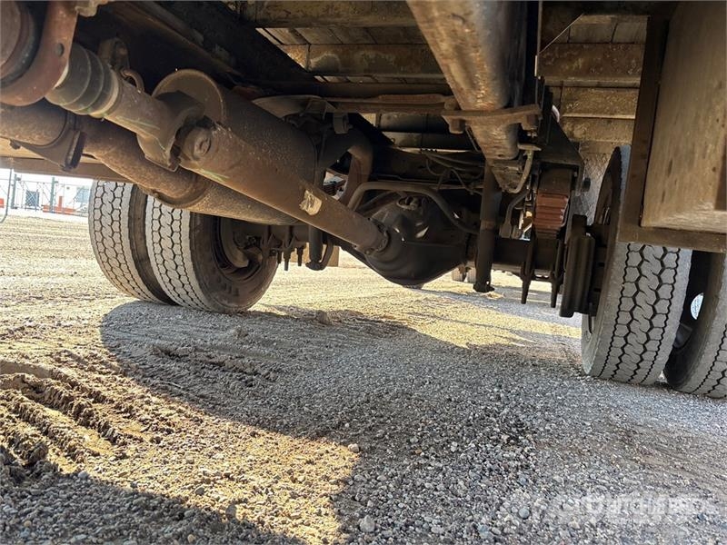 Ford F-450 Грузовики-платформы/боковая разгрузка