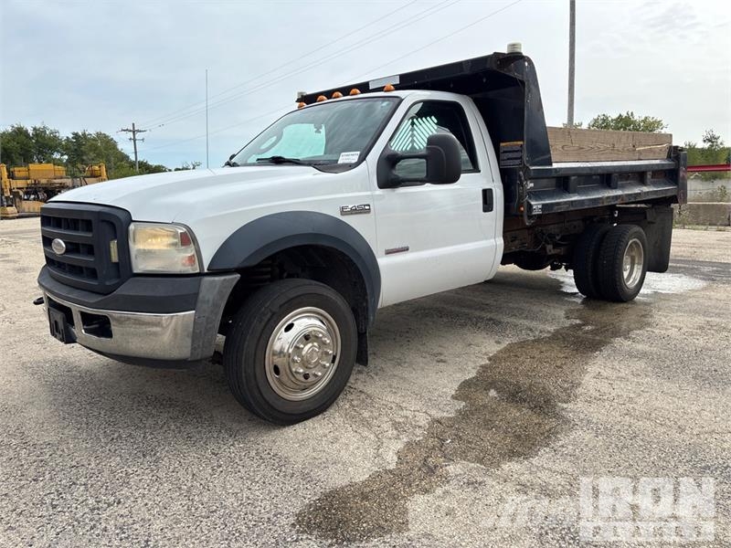 Ford F-450 Sklápěče