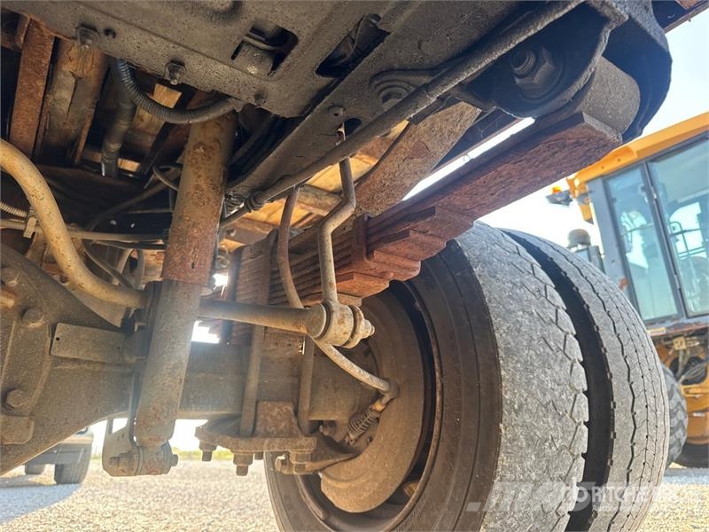 Ford F-450 Tipper trucks