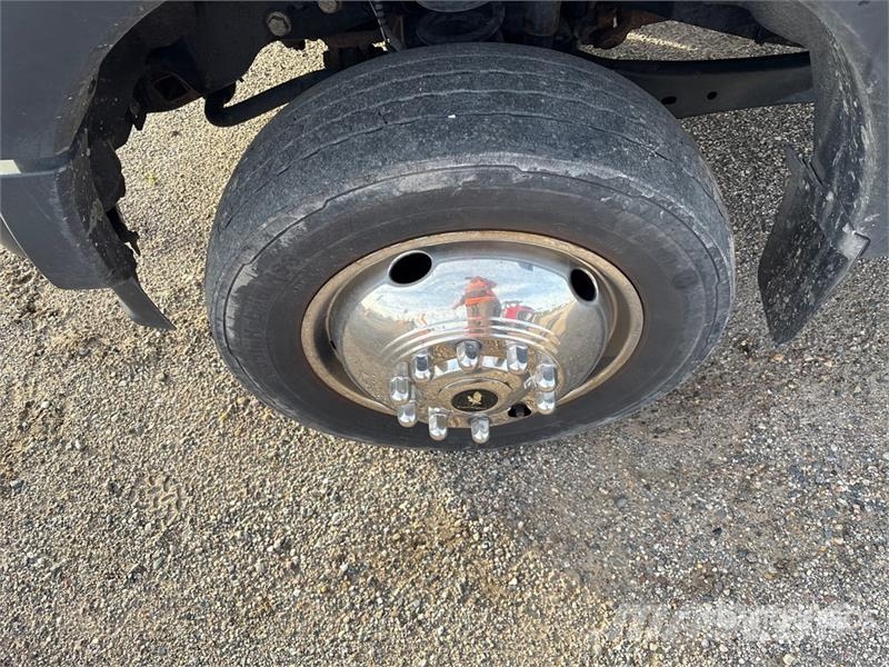 Ford F-450 Kamioni sa otvorenim sandukom