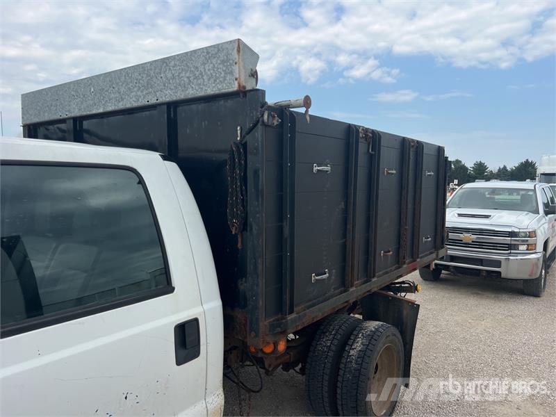 Ford F-450 ダンプ