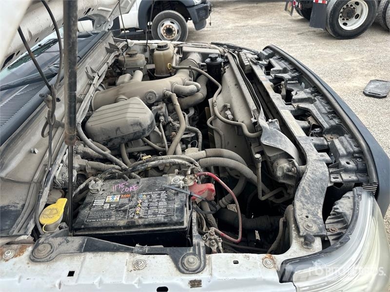 Ford F-450 4x2 Cab and Chassis Kabiny a interiér
