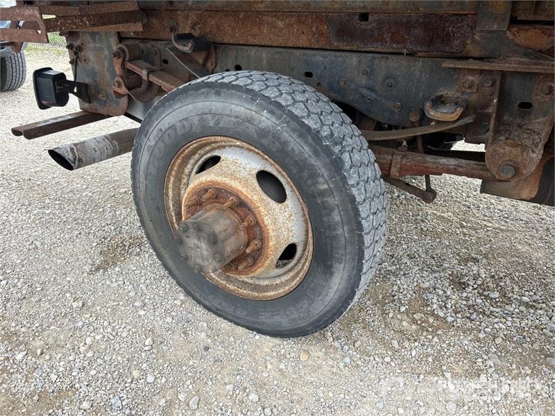 Ford F-450 XL 4x2 Crew Cab Flatbed Dump Truck 傾卸式卡車