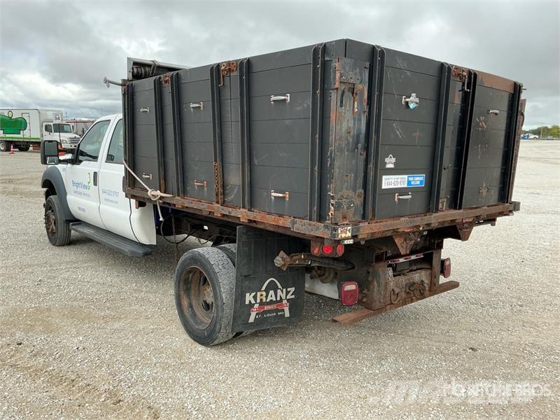 Ford F-450 XL 4x2 Crew Cab Flatbed Dump Truck Pašizgāzējs