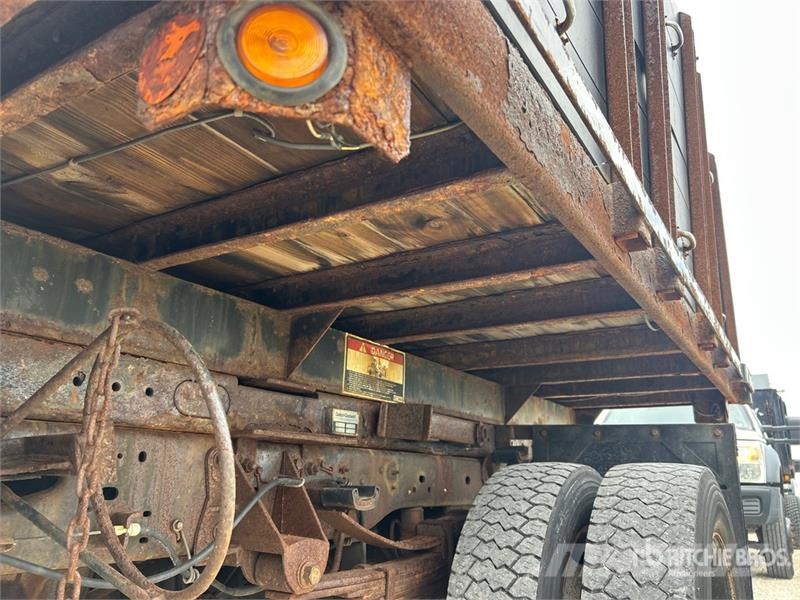 Ford F-450 XL 4x2 Crew Cab Flatbed Dump Truck 傾卸式卡車