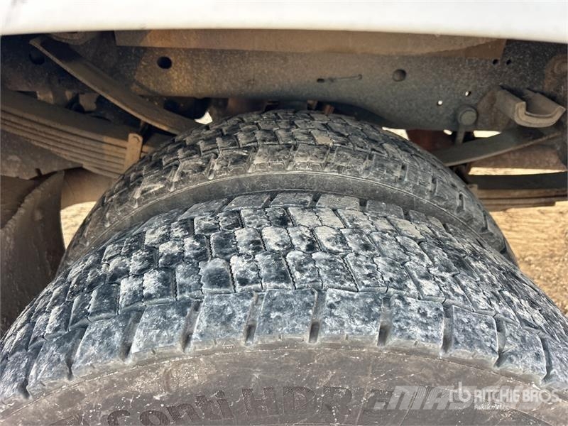 Ford F-450 XL 4x2 Extended Cab Utility Truck Flakbilar/Pickuper